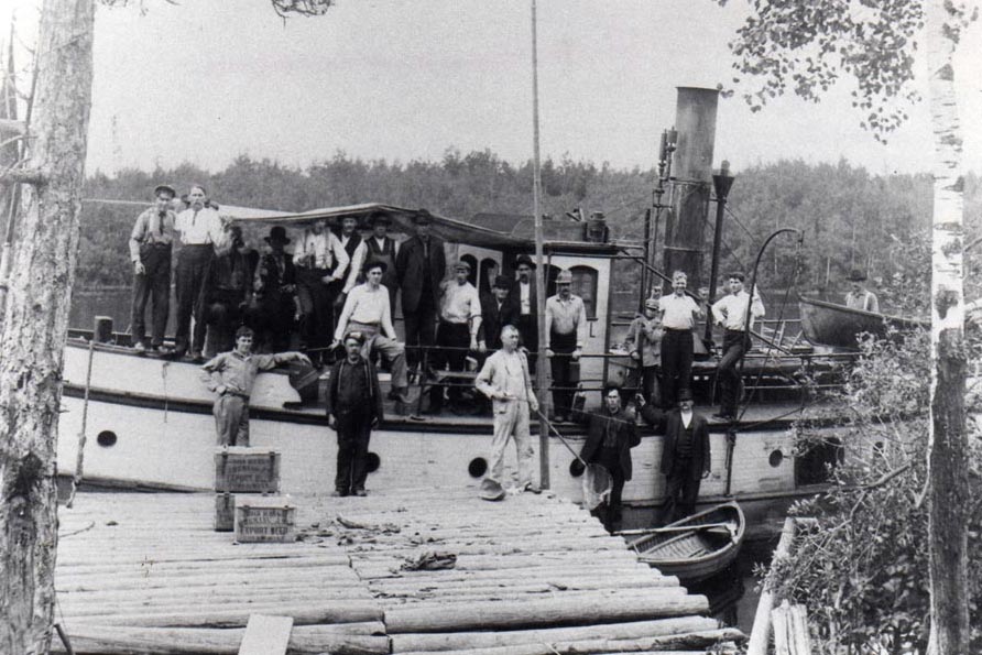 Summer outing at Fall Lake, Winton